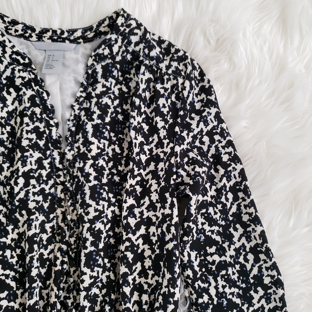 Pretty H&M Dress! - Like New! - Picture 4 of 7